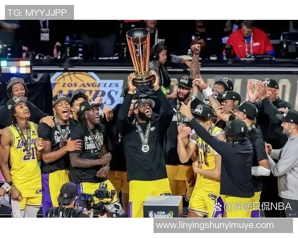 快船不敌湖人,遭遇三连败:这场比赛给了我们怎样的启示? 快船不敌湖人,遭遇三连败:这场比赛给了我们怎样的启示?